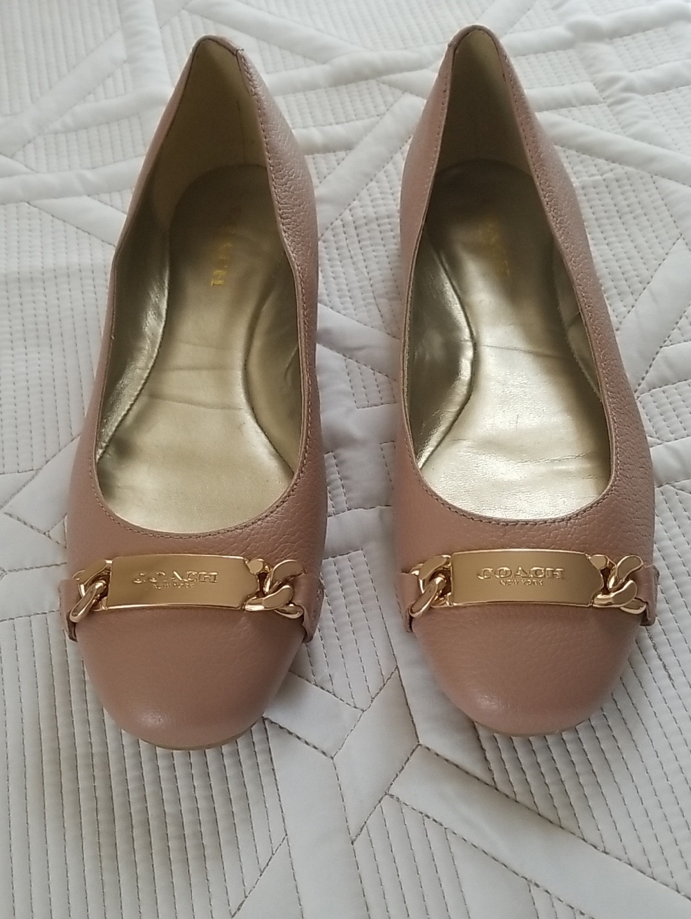 Coach Blush Leathe rBianca Ballet Flats with Gold Plaque